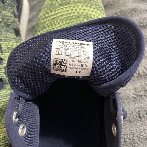 Under Armor Shoes Size 13 - Picture 4 of 4
